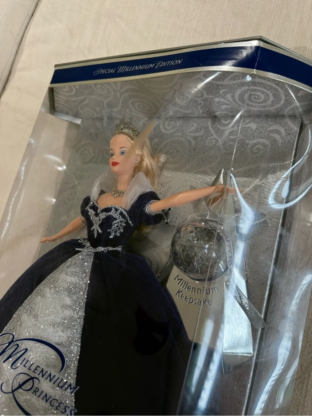 ✨ 1999 Millennium Princess Barbie Doll w/ Keepsake + Stand NRFB NIB ✨